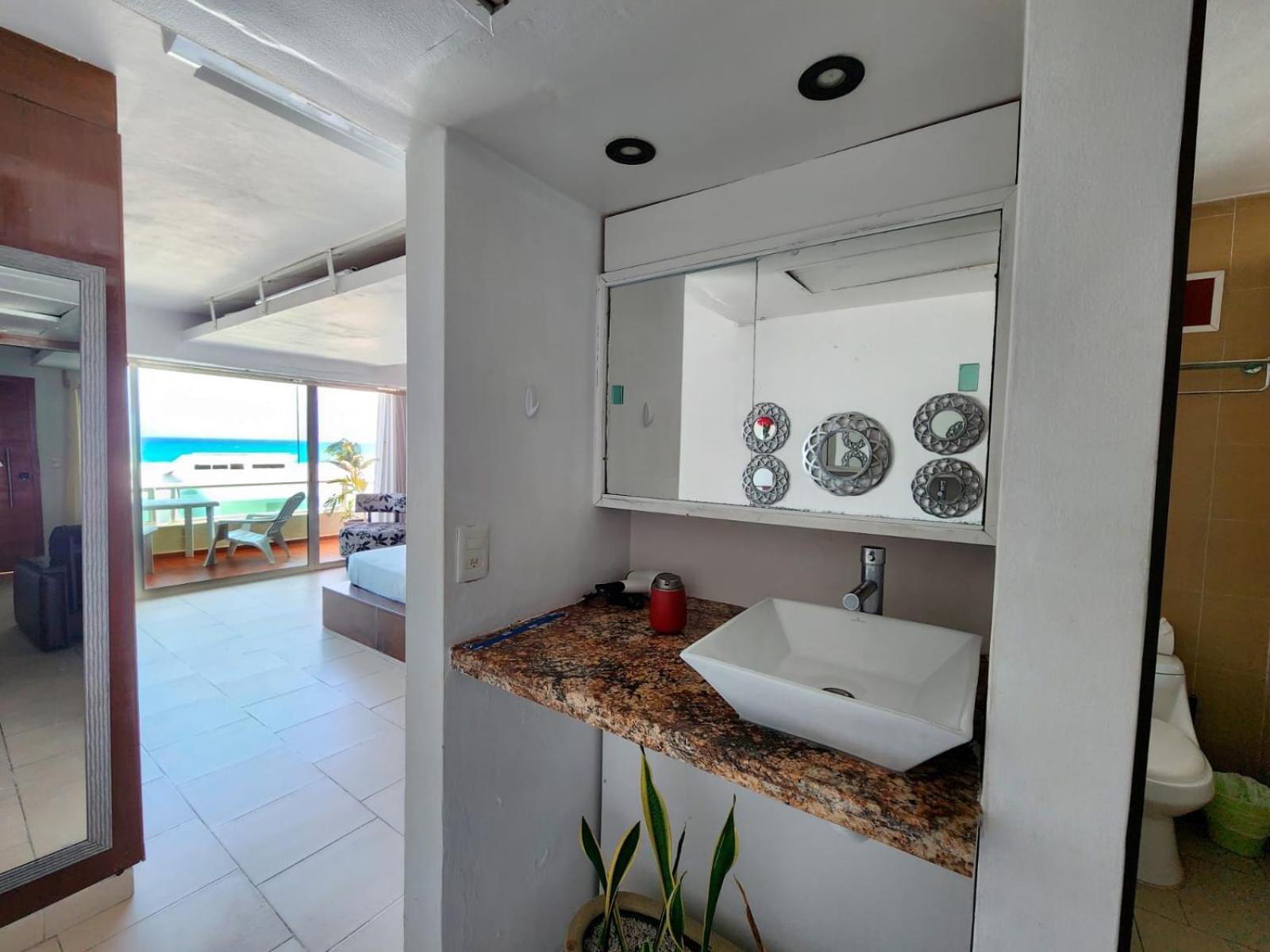 Beachfront Apartments 坎昆 外观 照片